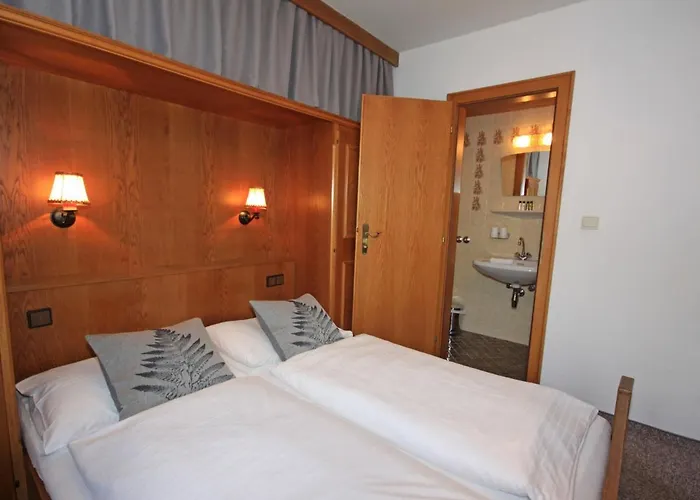 Alpin-1 By Interhome Капрун